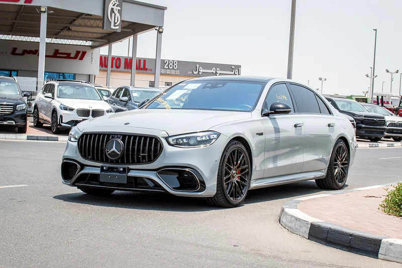 2024 - S63 AMG E PERFORMANCE EDITION 1 - بحالة جديدة تمامًا - فقط 9,000 كم63176618902915112