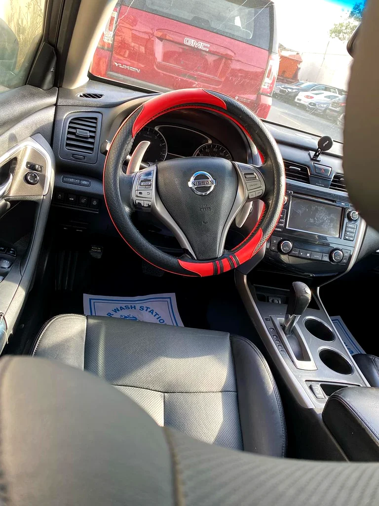 NISSAN ALTIMA (V6) FULLY LOADED63232620922114113