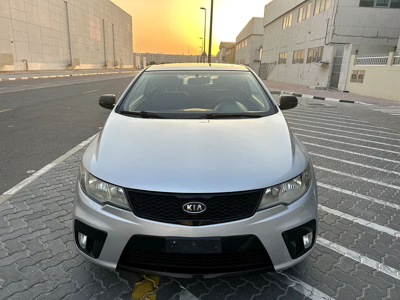 KIA CERATO 2012 GCC FULL OPTION TOP COUPE63224789058561111