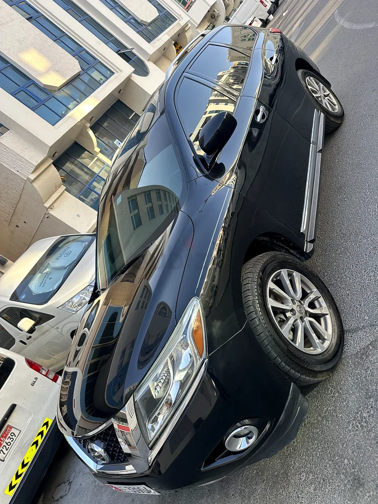 Nissan pathfinder SL 2016 km 110200 it’s very good condition car63148166111618112