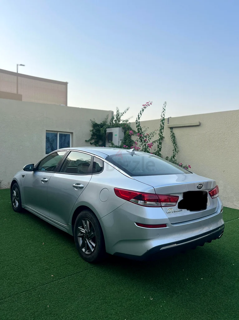 Kia optima family use car63151397976706112