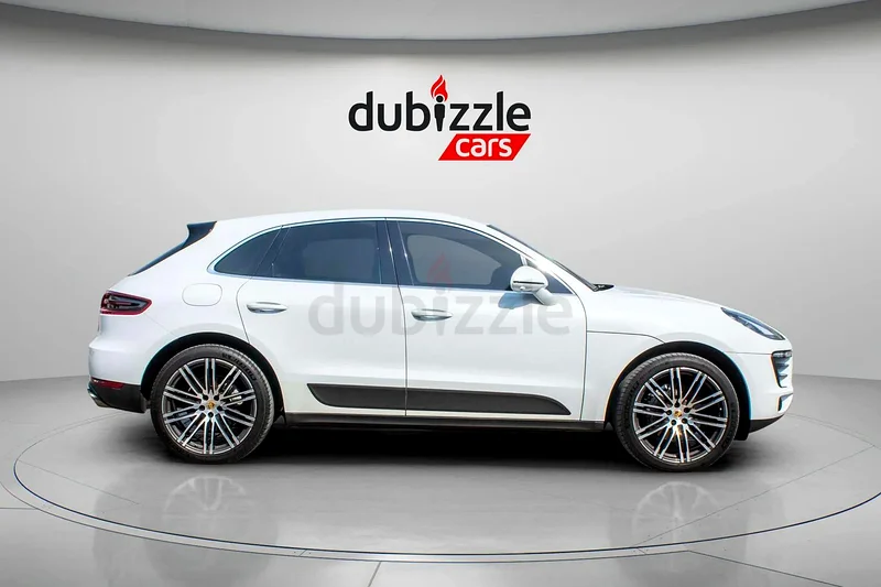AED 2363/month | 2017 Porsche Macan Macan S | GCC Specs | Ref#33859663169917307905113