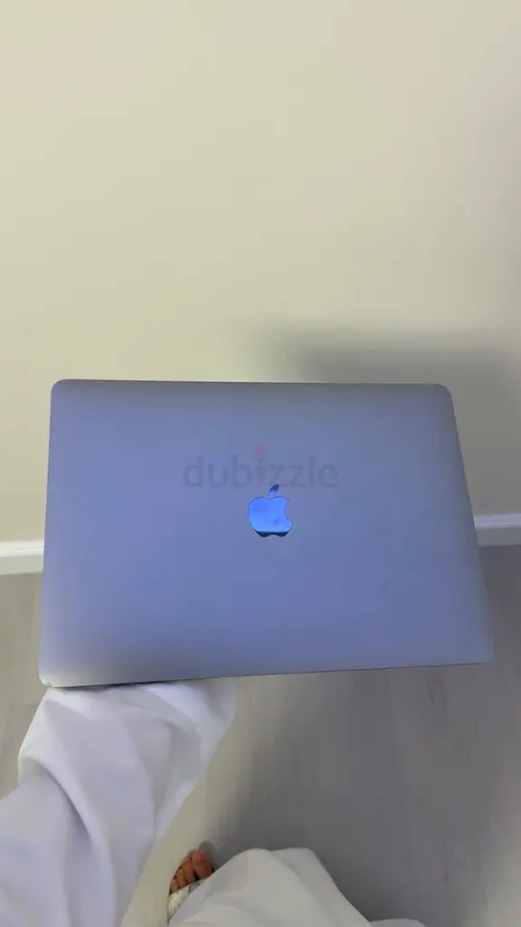 MacBook Pro 2022 M2 chip63254996740354110