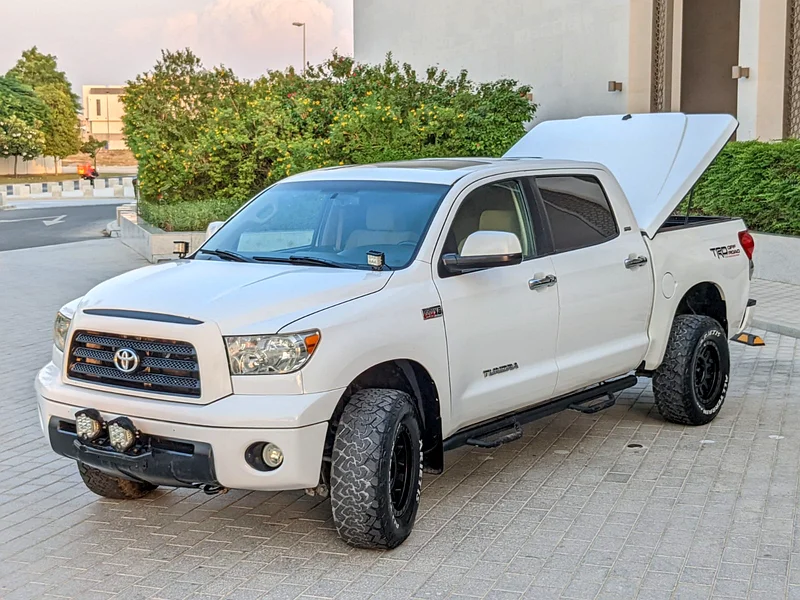 تويوتا تاندرا 2009 TRD كابينة مزدوجة، حالة ممتازة مع غطاء الصندوق63147208475777113