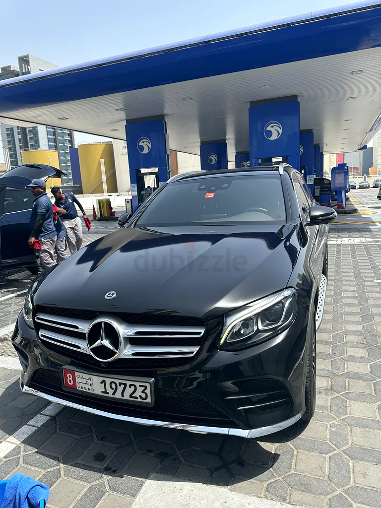 Mercedes-Benz GLC250 | Under Warranty | Full Option | GCC | 90,000 KM | Black on Black63164314495491113