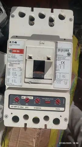 Heavy Duty Electrical Equipment - Eaton Power Circuit Breaker