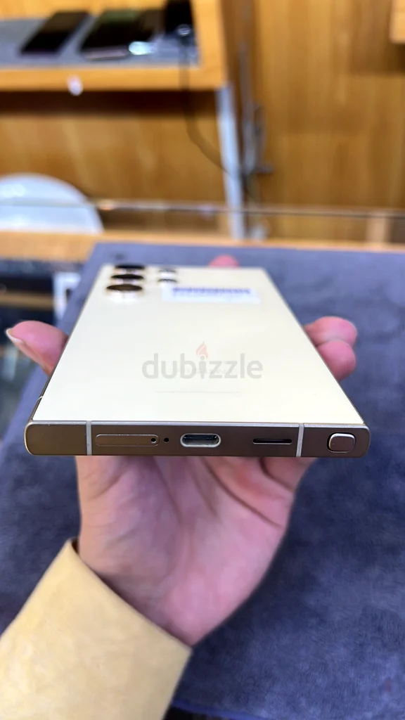 Sumsung s 24 ultra 5G63180844315521112