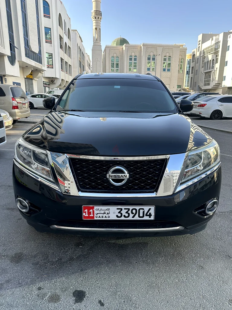 Nissan pathfinder SL 2016 km 110200 it’s very good condition car63148166111618111