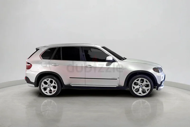 2010 BMW X5 4.8i 4.8L | GCC Specifications63160158521345111