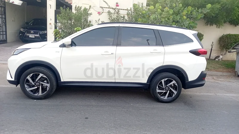 Toyota Rush GX 2023 fully Automatic63147687408385114