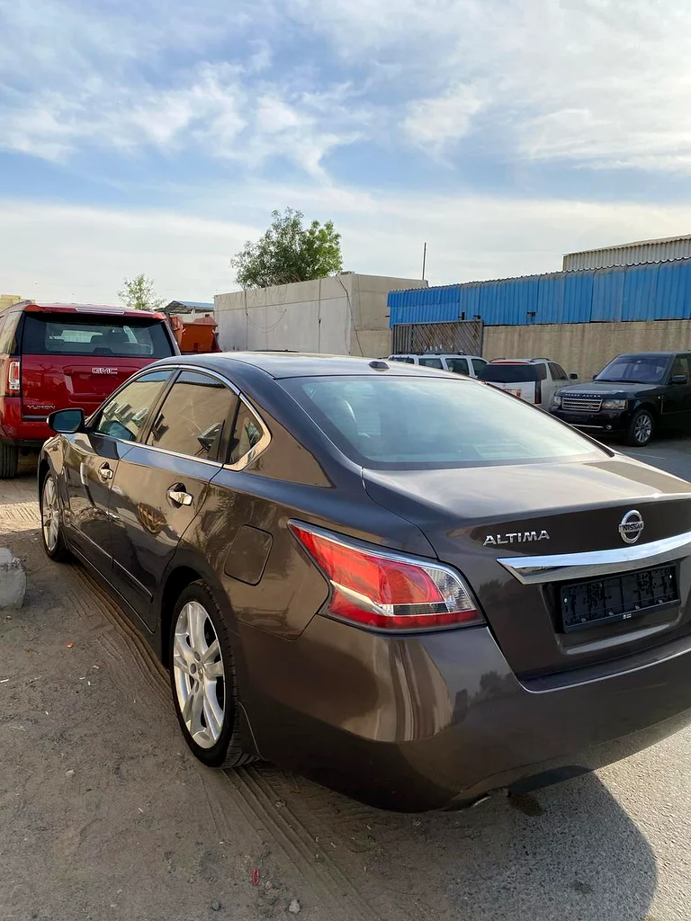 NISSAN ALTIMA (V6) FULLY LOADED63232620922114111