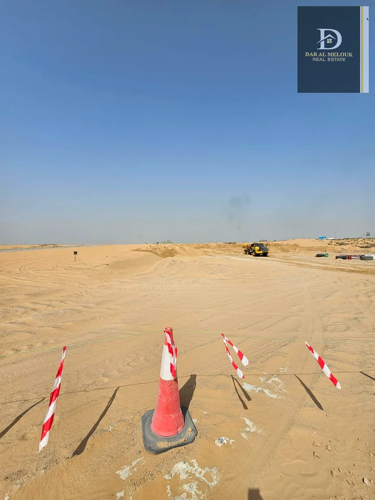 For Sale in Sharjah  Al Balida Area  Residential Land in a Prime Location  Close to All Services  Near the Park  And Close to the Mosque  Freehold for63195577202691112