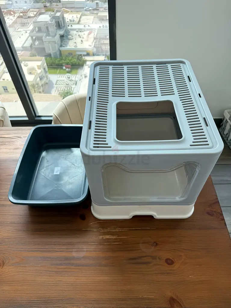 Cat litter box63232157044354111