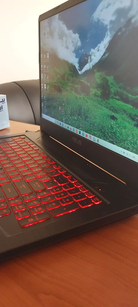 laptop63255530723713111