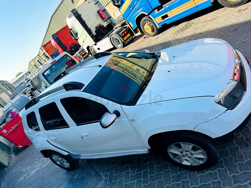 2015 Renault Duster GCC – Automatic, 250000 km, AED 1200063222310434049114