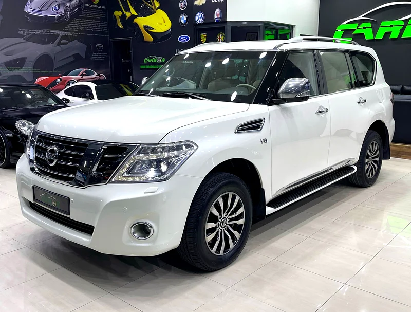 “Drive the Desert King – 2015 White Nissan Patrol V8” GCC SPEC EXCELLENT CONDITON63157442474113114