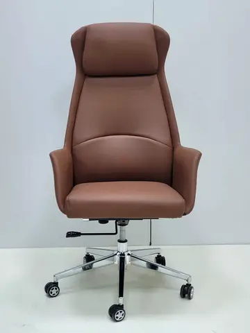 Executive leather revolving chair