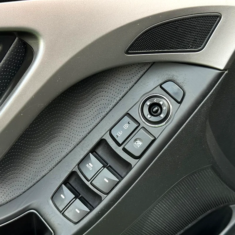 Hyundai Avante 2013, No Accident, Full Option, Korean Specifications63169913695617113
