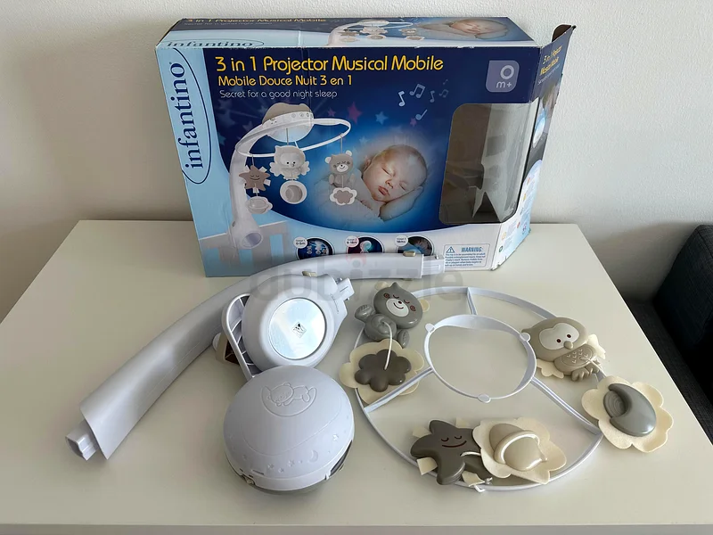 Enchanting 3-in-1 Projector Musical Mobile for Babys Sweet Dreams632073969632031111