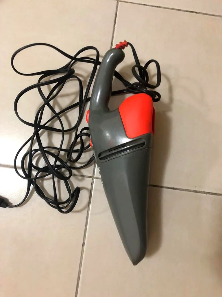 Black+Decker المدمج الفعال، منظف السيارة بالشفط 12 فولت + استخدام في السيارة63253470038146112