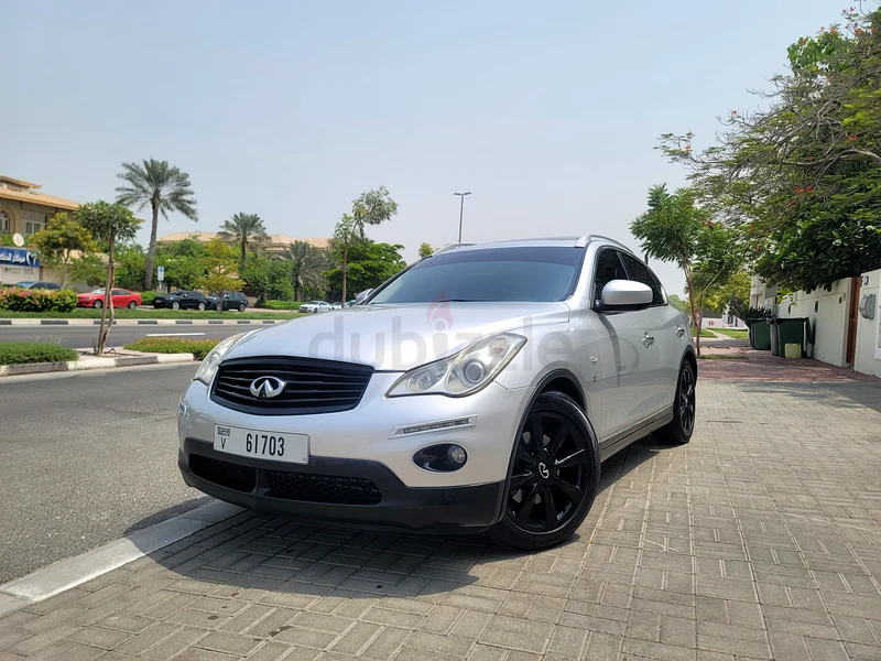 Infiniti QX50 low mileage Full option in Good condition63173843728771111