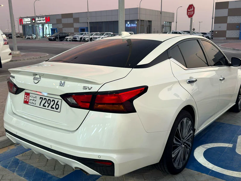 Nissan Tiida SV Gulf specification, agency condition, Al-Massoud warranty63137800869762112