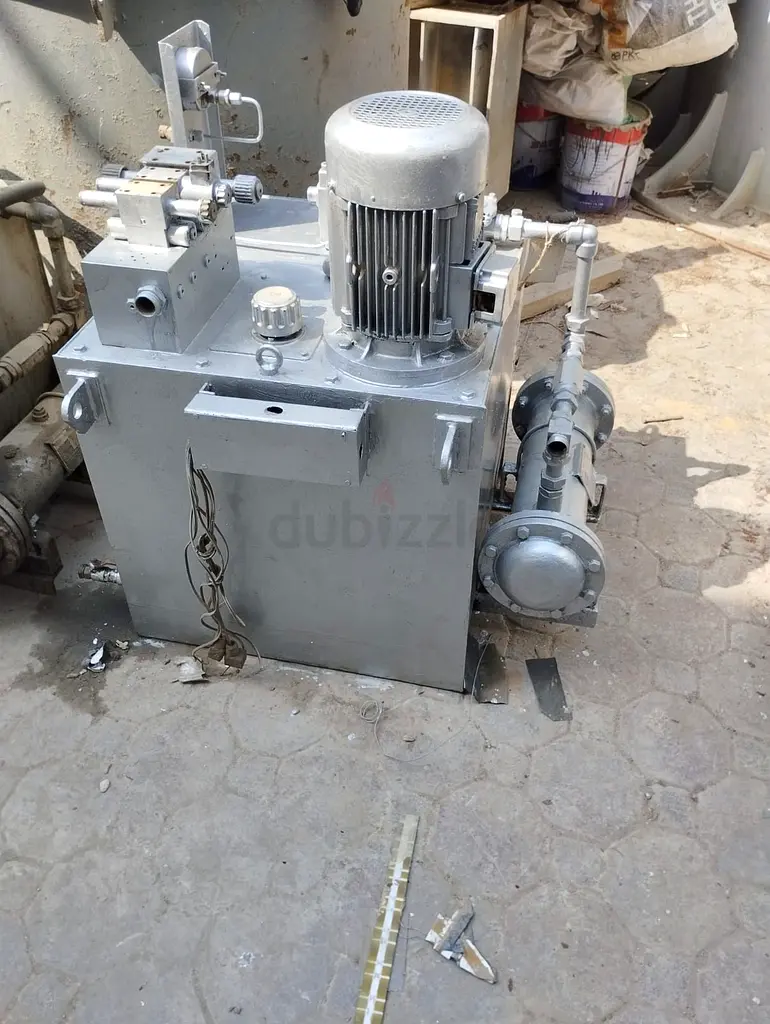 INDUSTRIAL63257107307394112