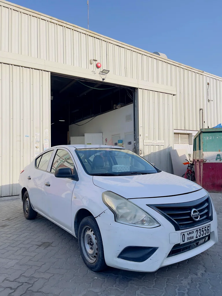 Nissan sunny 201663227253159809112