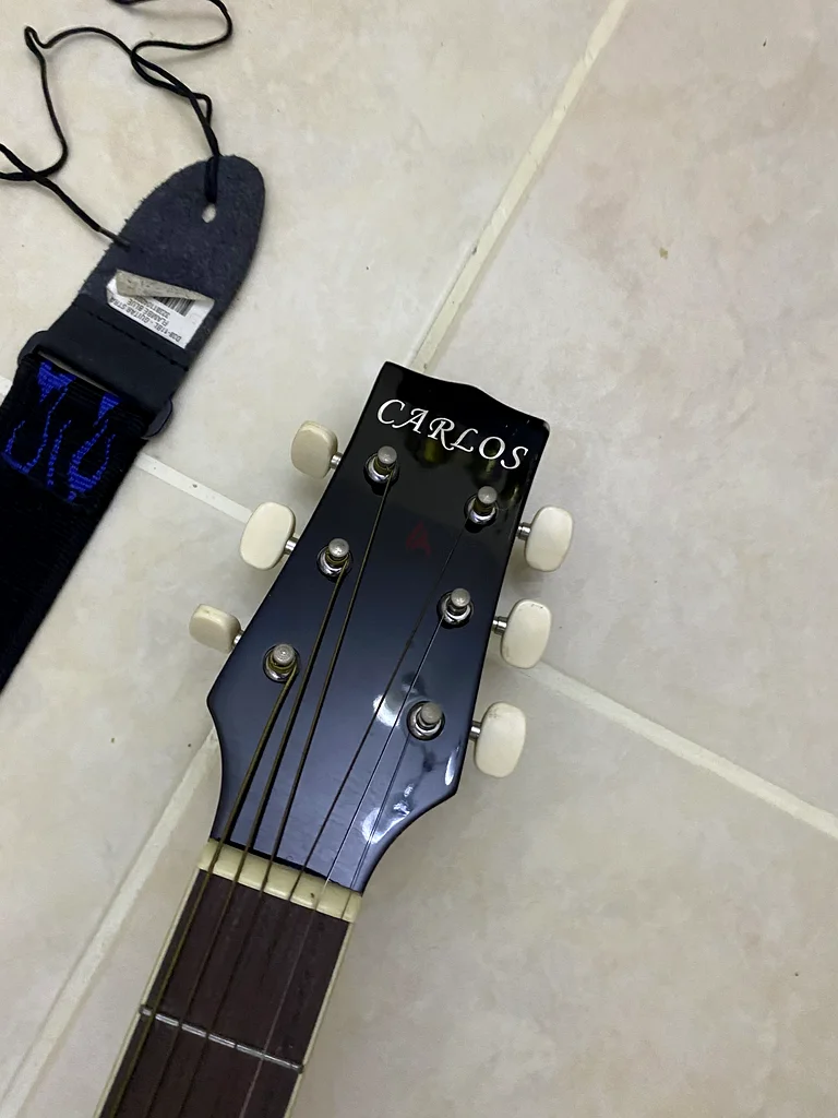 carlos acoustic guitar ( c901 ) with strap - price is negotiable63202194266241111