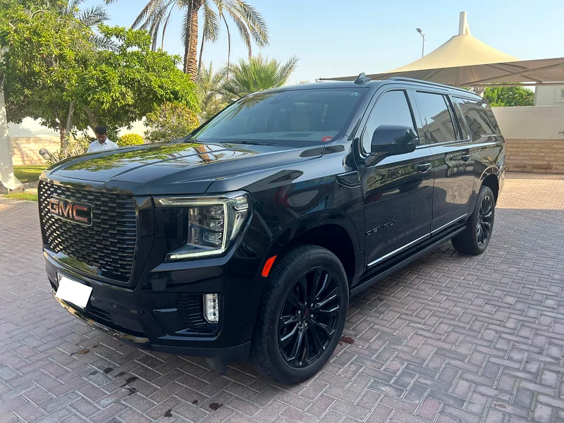GMC Yukon 6.0 L8 Cycl 4WD63158802984835111