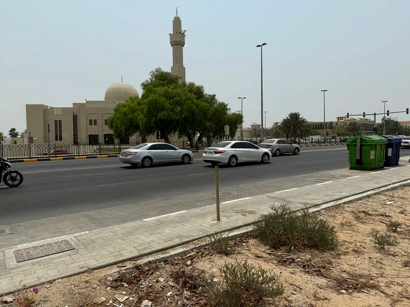 أرض للبيع في الحزانة، الشارقة، أفضل موقع على الطريق الرئيسي63183235537153113