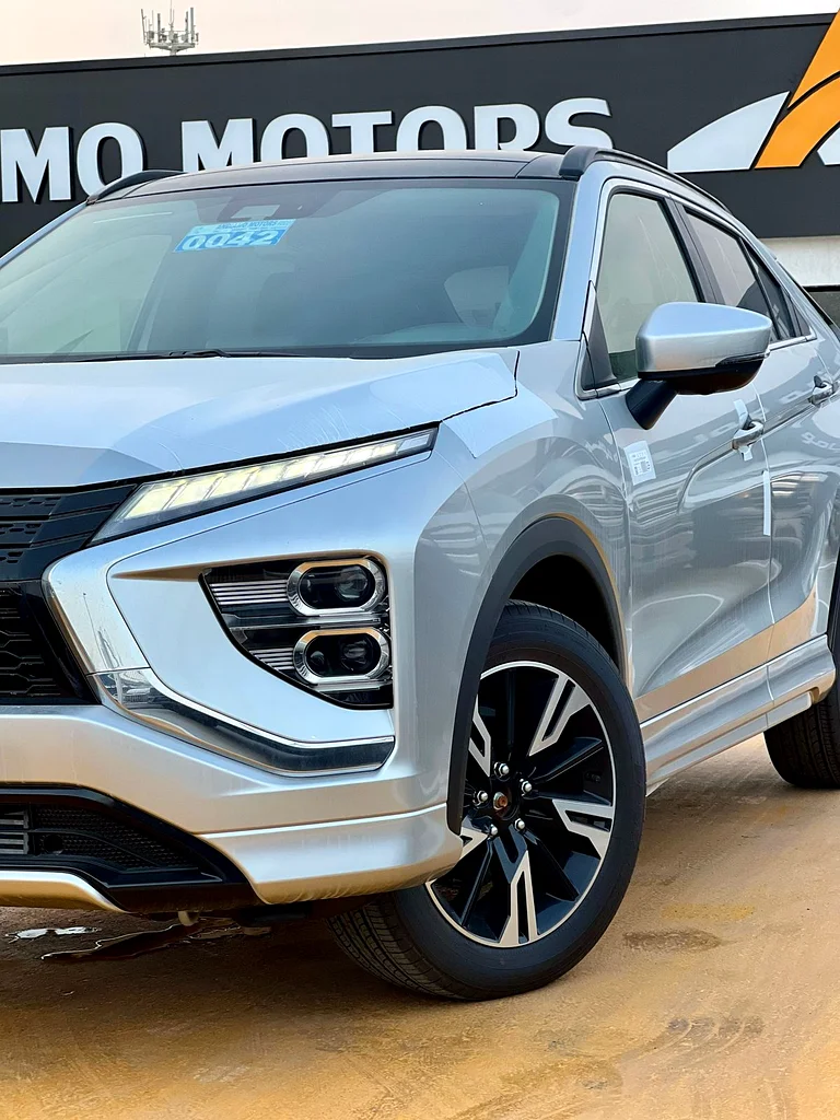 MITSUBISHI ECLIPSE CROSS TURBO AT 1.5L PETROL 202463224788512129111