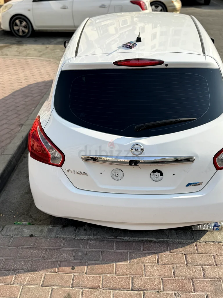 Nissan tiida sv 201663148165026947111