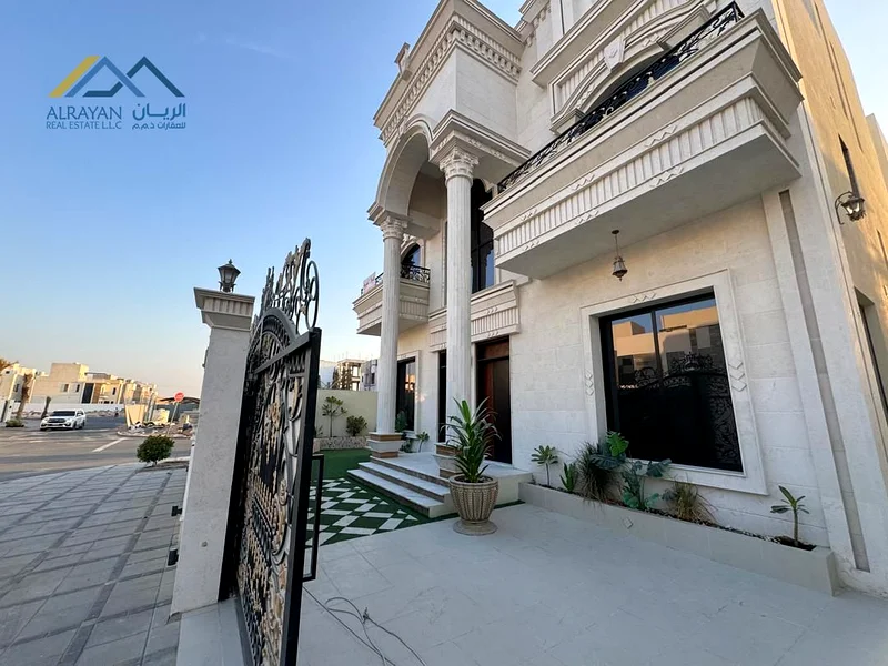 واجهة حجرية جميلة * زاوية شارعين * مساحات واسعة63186740375809111