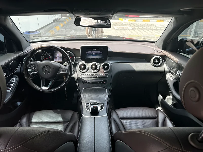 Mercedes-Benz GLC250 | Under Warranty | Full Option | GCC | 90,000 KM | Black on Black63164314495491112