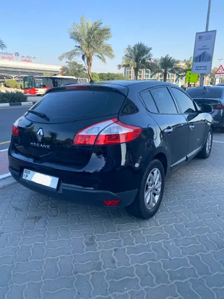 Renault Megane 2015 for sale in UAE-Sharjah63221302000514114