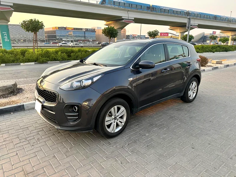 958 درهم شهريًا، دفعة أولى 0% * كيا سبورتاج 2017 * سجل صيانة كامل * بدون حوادث * دول مجلس التعاون الخليجي63170837831810111