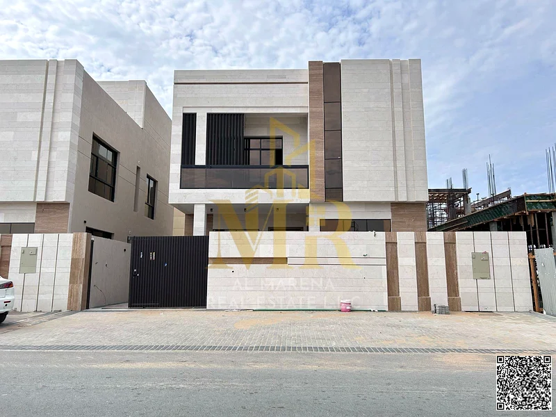 🏡 Luxurious villa for sale in Al Bahia - Ajman | 6 master bedrooms | 2 floors + roof | Prime location and at a price including registration and owner63882823468803111