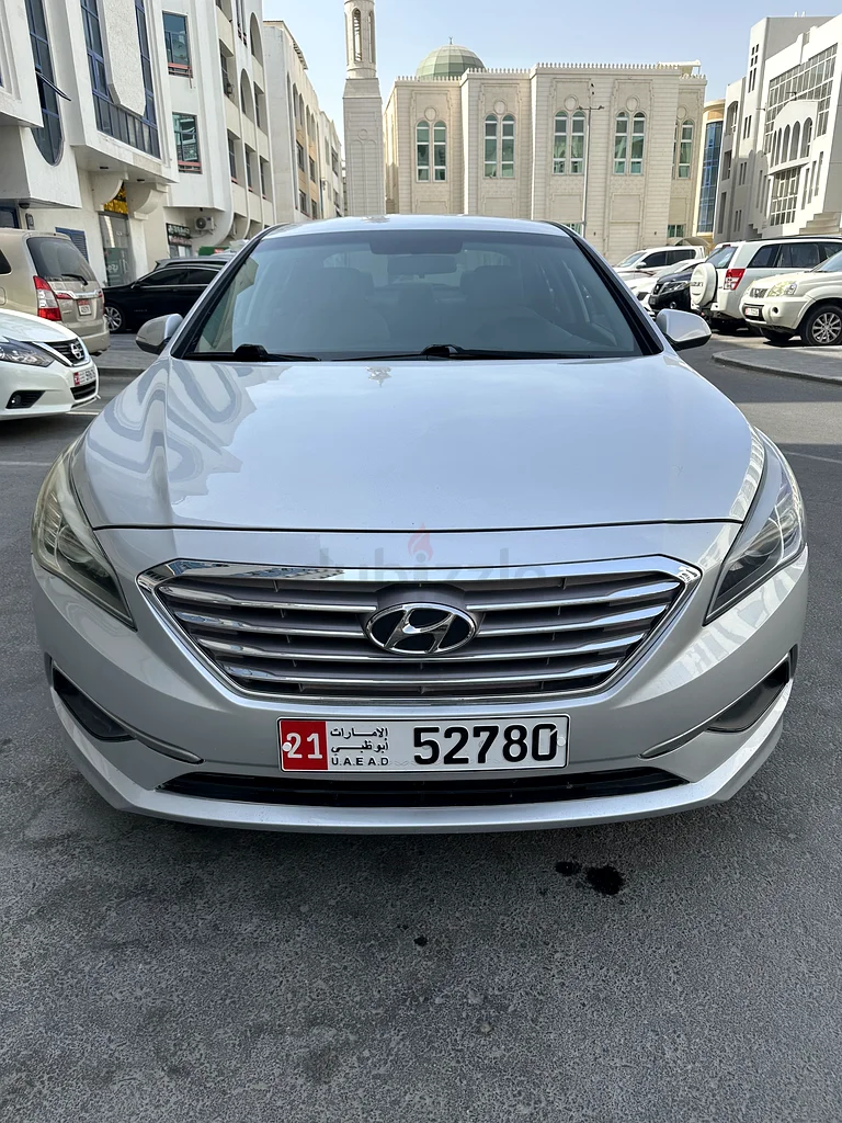 هيونداي سوناتا متوسطة الكيلومترات 135400 كم، ملكية سنة واحدة، السيارة نظيفة جداً631509461625611123