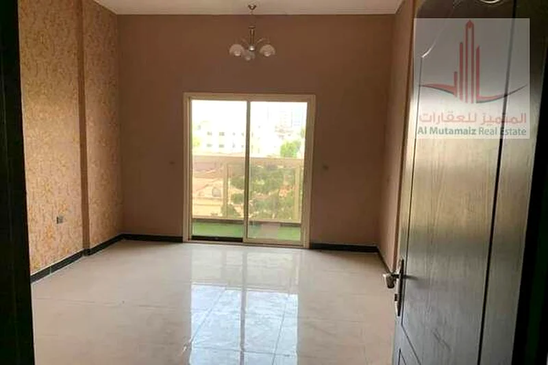 للبيع، مبنى سكني وتجاري جديد في البستان63194576462979111