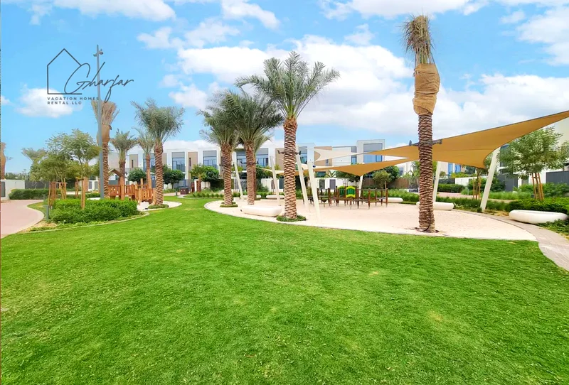 Golden Oasis | Luxury 3BR Villa w/Maids Room63828111238786113