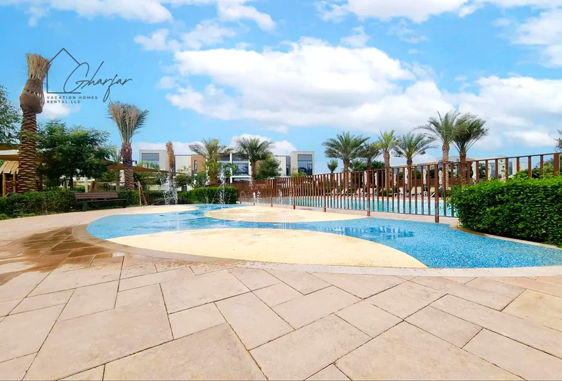 Golden Oasis | Luxury 3BR Villa w/Maids Room63828111238786114