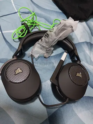 Immerse in Sound: Corsair Gaming Headset for Sale!