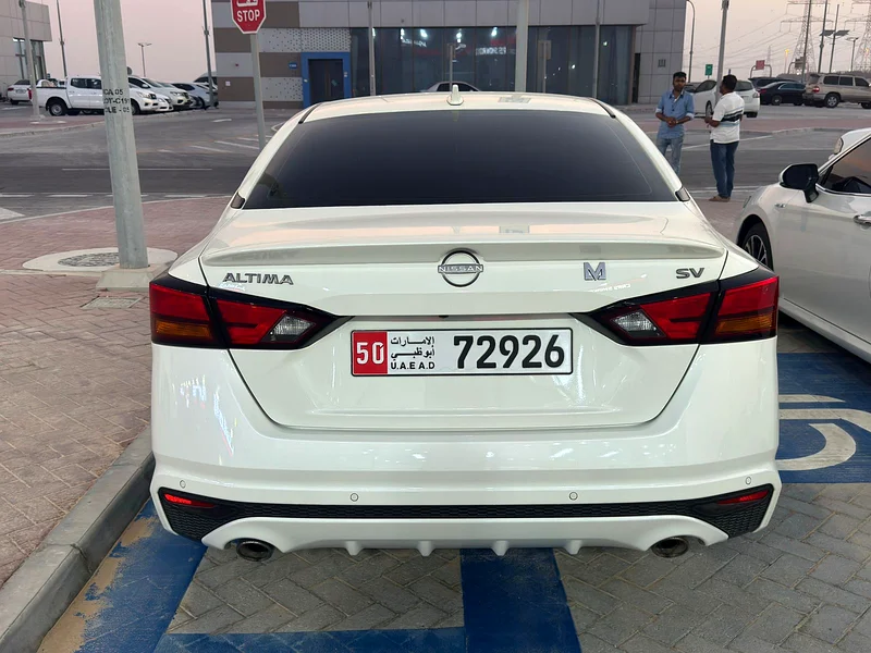 Nissan Tiida SV Gulf specification, agency condition, Al-Massoud warranty63137800869762113