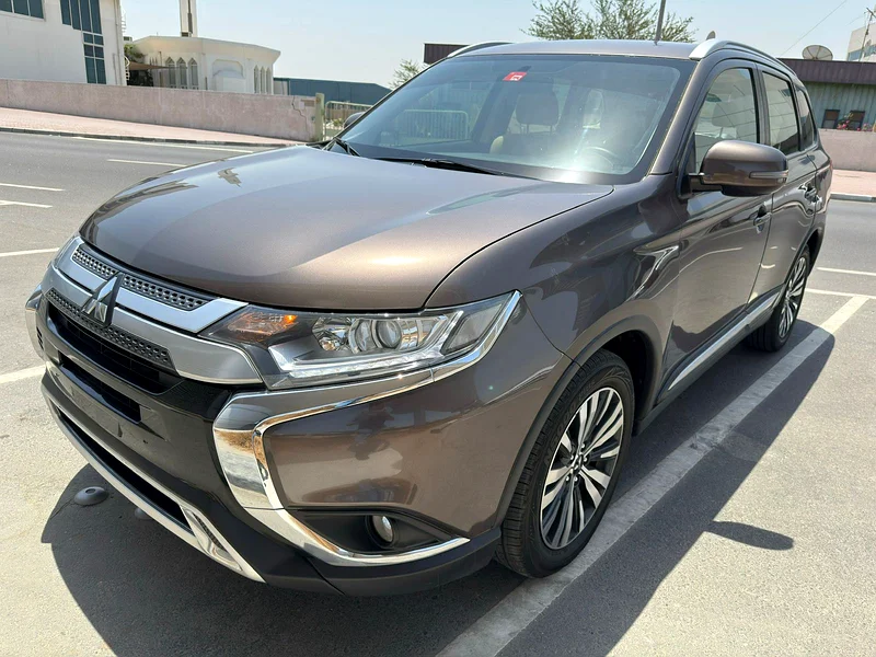 MITSUBISHI OUTLANDER GLX-4WD-7 SEATER-2.4L-2022-GCC-UNDER WARRANTY-0% DOWN PAYMENT-FINANCE 5 YEARS63152749323905113