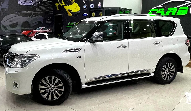 “Drive the Desert King – 2015 White Nissan Patrol V8” GCC SPEC EXCELLENT CONDITON63157442474113111