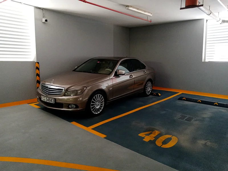 Mercedes Benz C200 Elegance GCC Type @ Mint Condition Mercedes Gulf version in excellent condition63164315687041111
