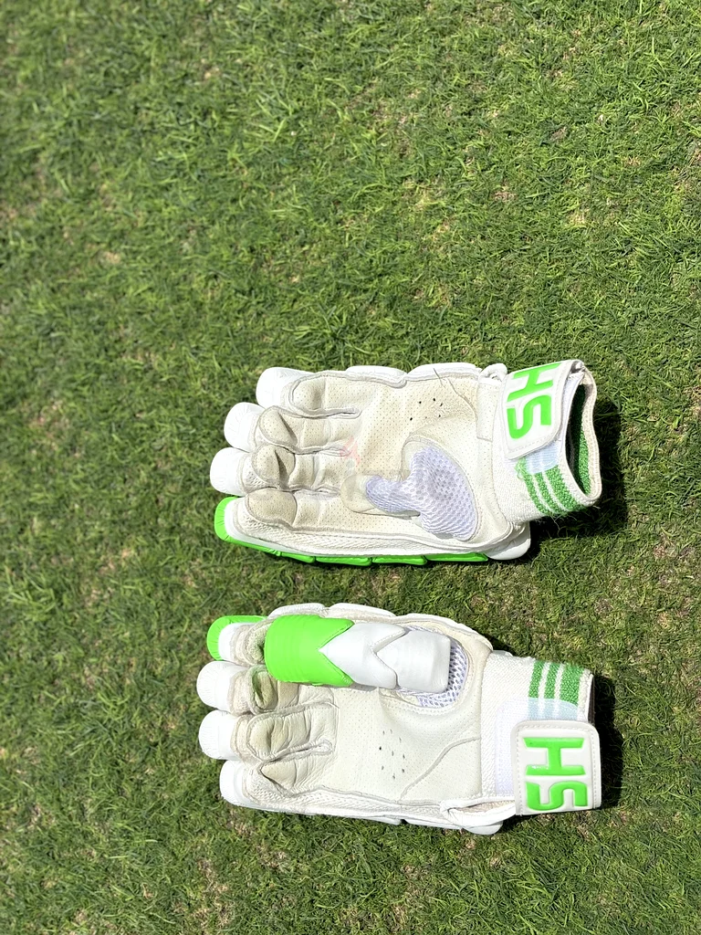 Cricket Batting gloves HS Brand63252446513667112
