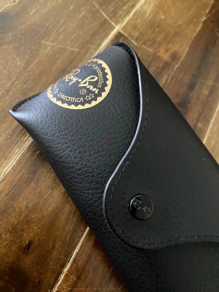 Brand New Original Ray-Ban Sunglasses – Only AED 500!63239075105154111