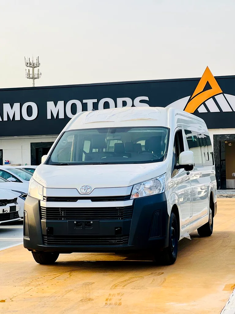 2025 Toyota Hiace Passenger 13-Seater High Roof63166156394882111